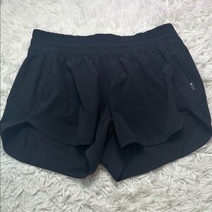 Lululemon Tracker Short V *4" Black